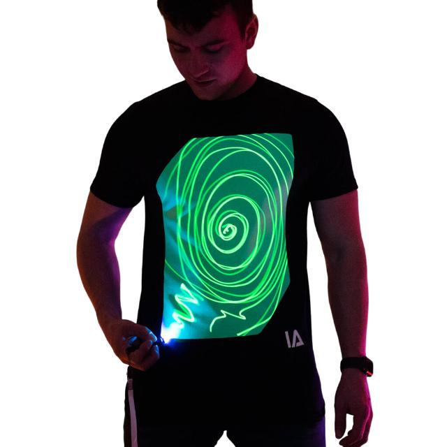 GLOWING T SHIRT  WhatsApp Group link profile