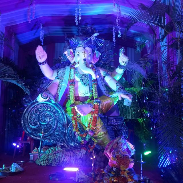 Bharti collection  WhatsApp Group link profile