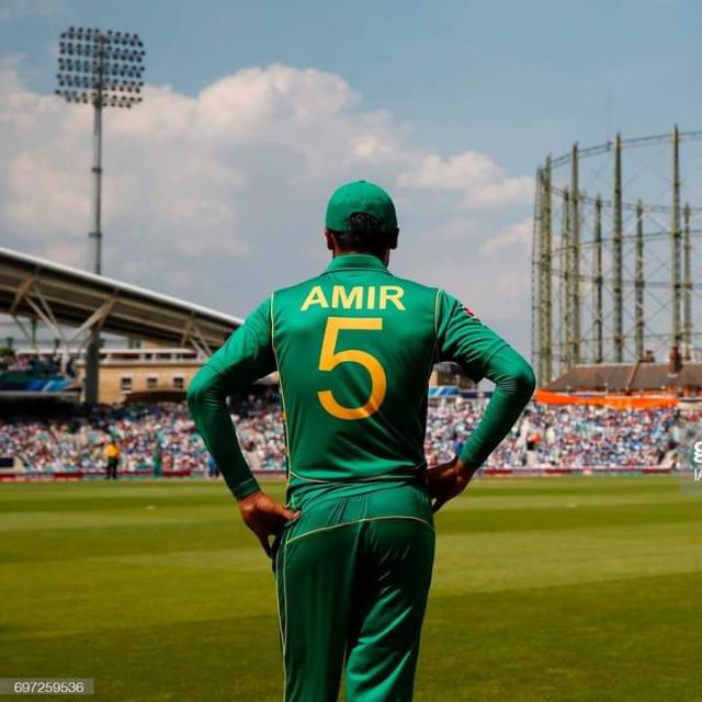Lahore Qalandars WhatsApp Group cover