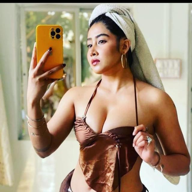 ONLY GIRLS CHATTING GROUP 👑 Whatsapp Gorup Join Link
