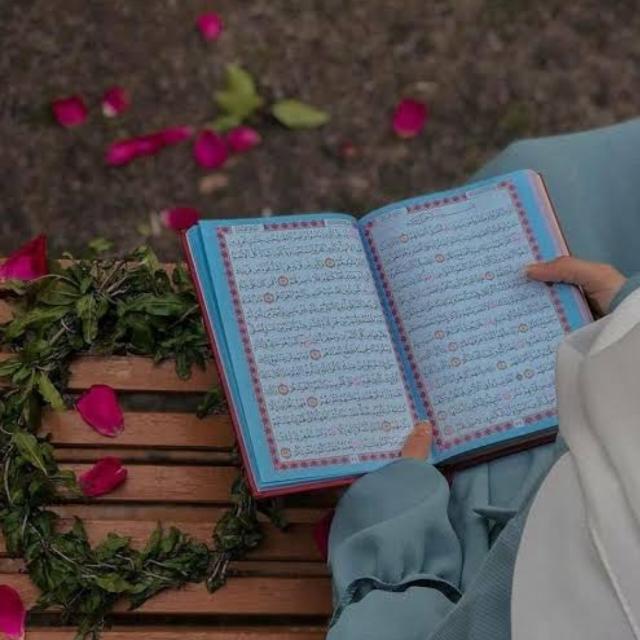 اسلامی پوسٹ 💫 WhatsApp Group link profile