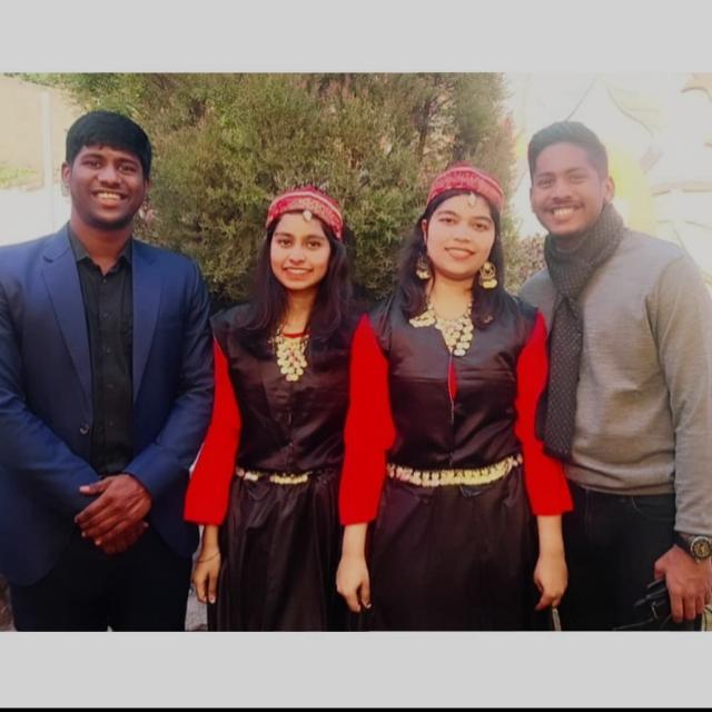 BUY AND SELL Whatsapp Group Join Link