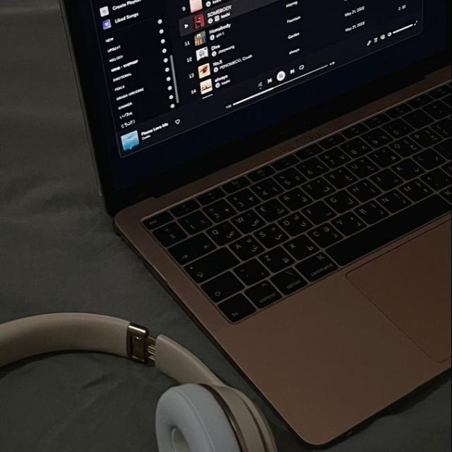 Music and chill 💭💥🖤 WhatsApp Group link