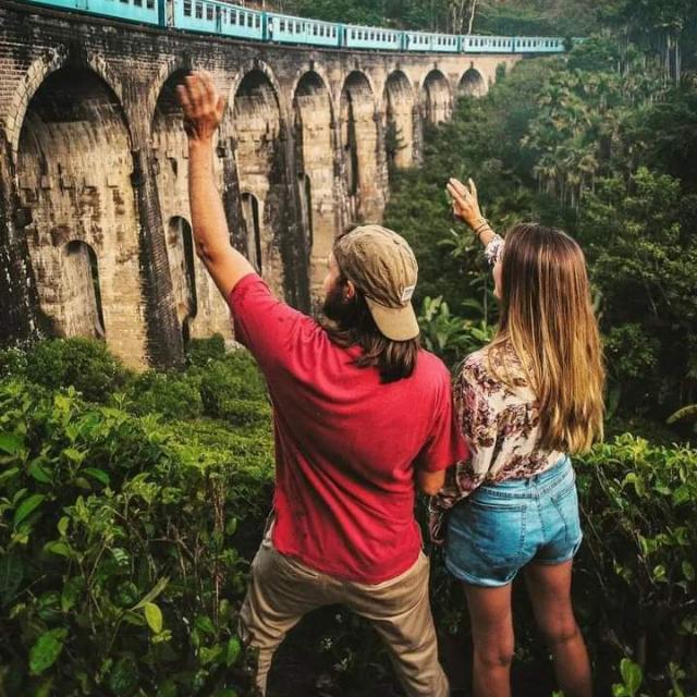 Join Travel කරන Couples 💑 Group No.02 Whatsapp Group Link | Groupsor