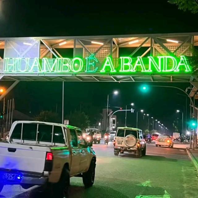 Huambo Business