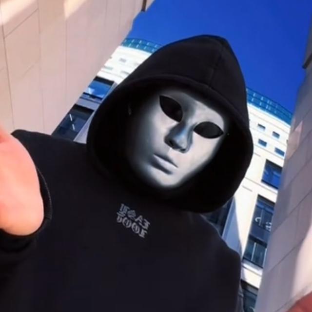 EXPERT HACKER  🎓 WhatsApp group