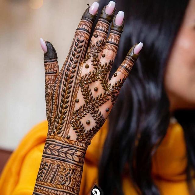 Join Mehndi group for girls Whatsapp Group Link | Groupsor