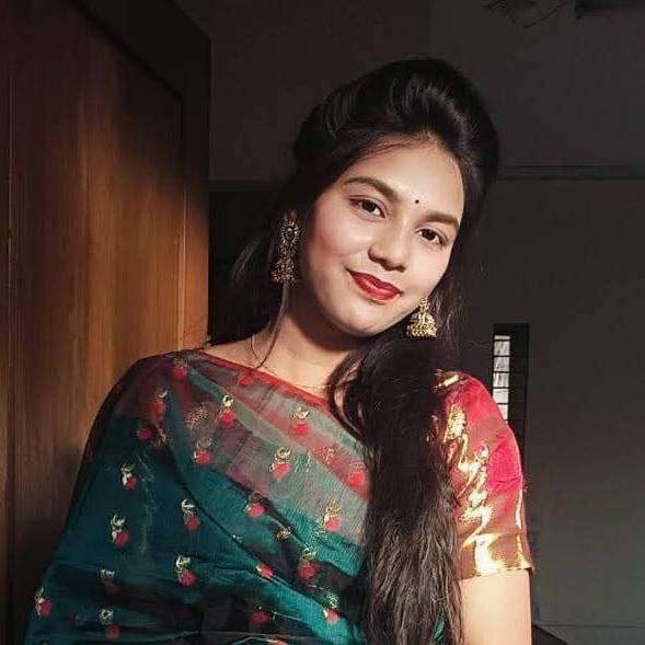 Hot বৌদি 💋