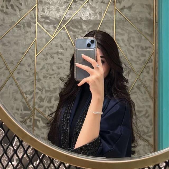 𝐄𝐚𝐫𝐧𝐢𝐧𝐠 𝐖𝐢𝐭𝐡 𝐒𝐨𝐧𝐢𝐚💖