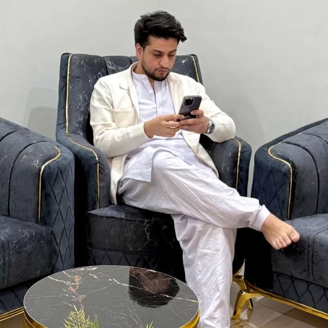 DECENT FAMILY 3 ♥️✨