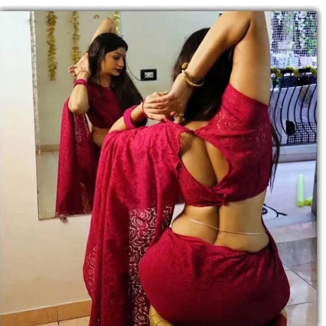 Hot aunty