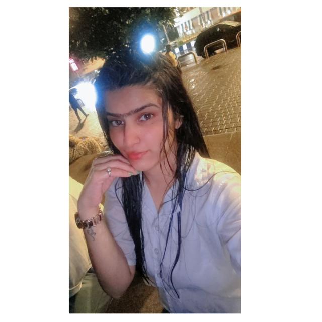 Viral pic 📸📸🥵🥵 Group's logo