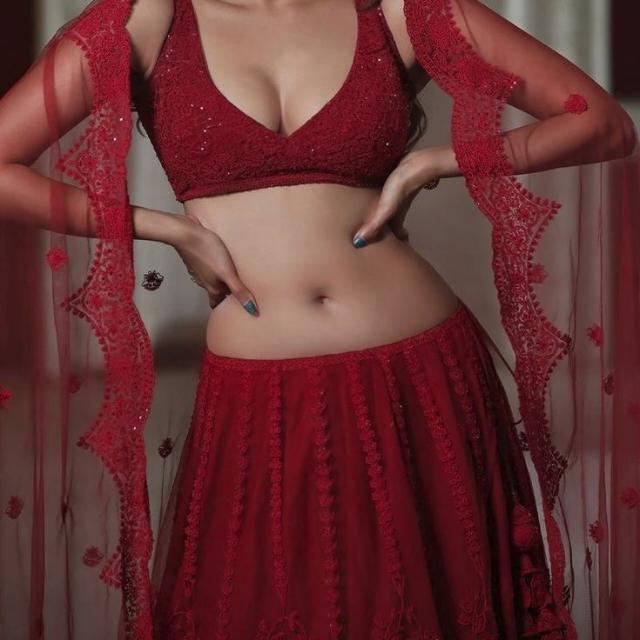 Mast Viral Videos Group's logo