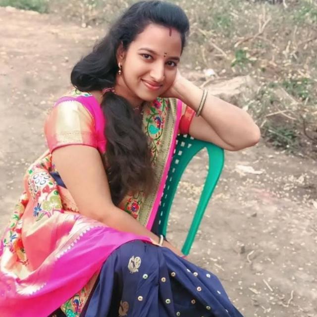 धाराशिव कपल ग्रुप