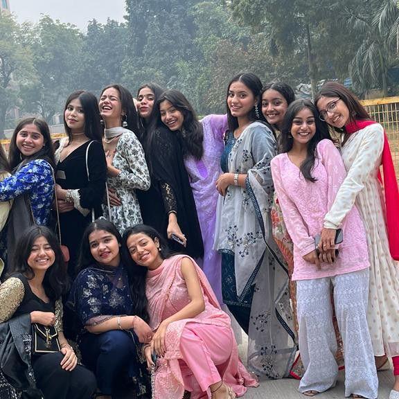 Chat with Friends 😇