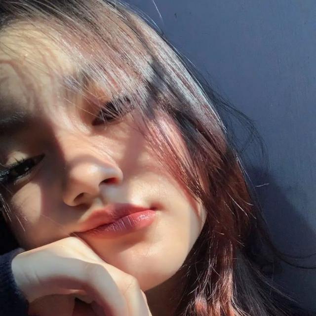 ˢʰᵉⁱˡᵃ ᶠʳᵉⁿᵈˢ