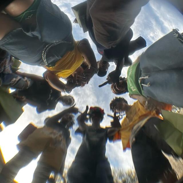 Vibe till thy kingdom come Group's logo