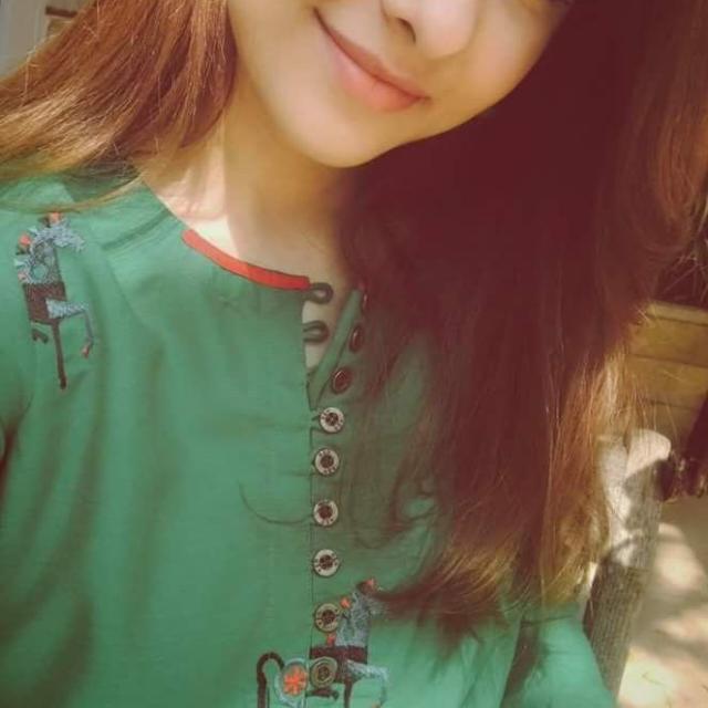 Cute Girl Service 🥰 Group's logo