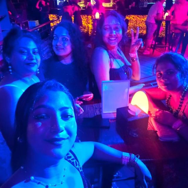 Aunties Discussion 😆