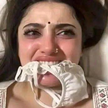 💦🥵 گرم پھدی 🥵💦