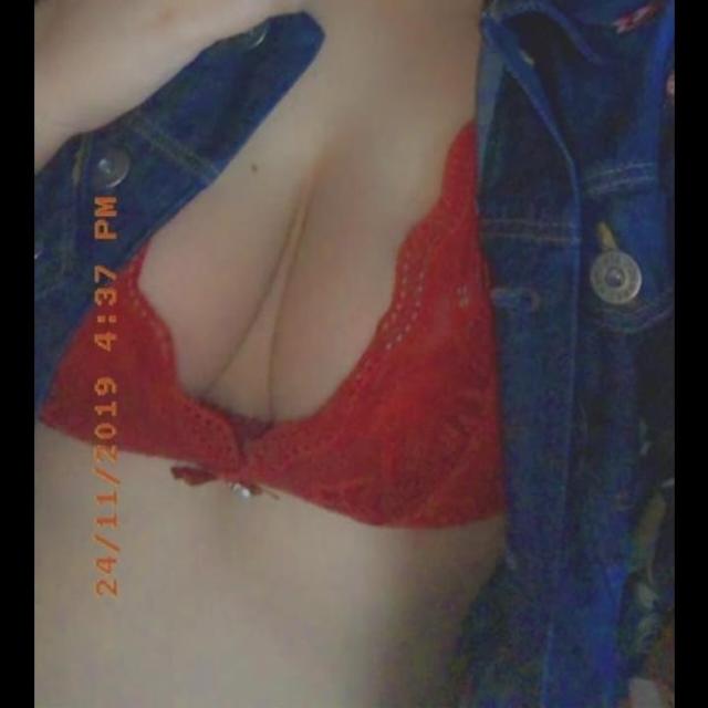 Desi Leaked Video 🔥🥵 Group's logo
