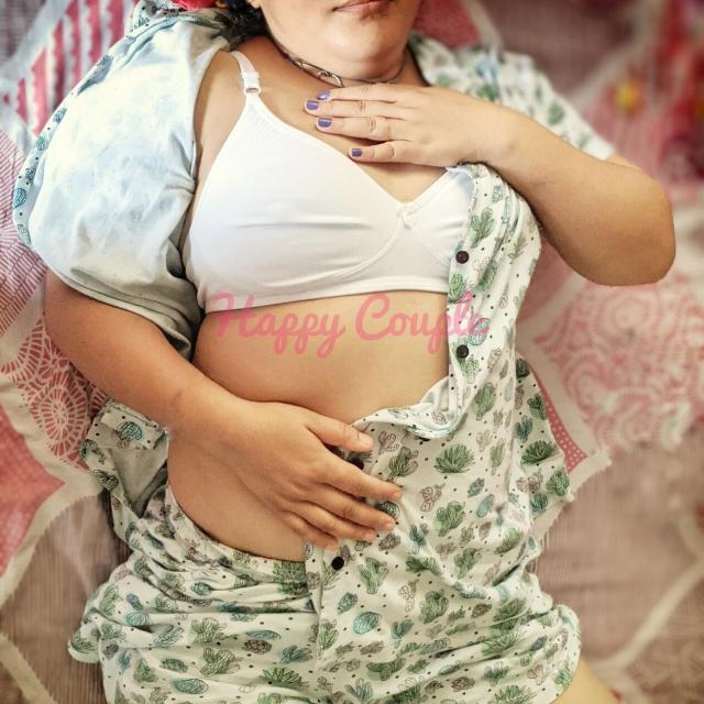 ग्रामीण  कपल ग्रुप 👙