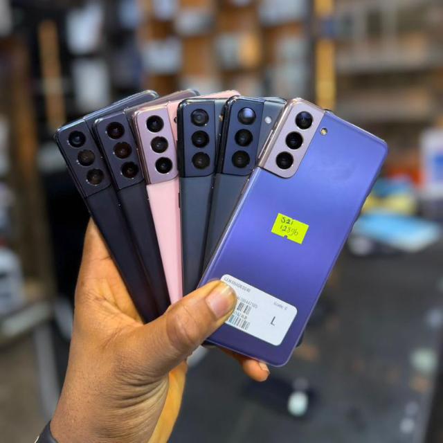 NASKI GADGETS STORE 🏬 🏪