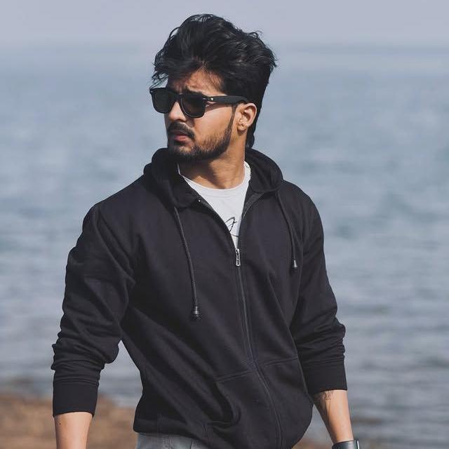 Masti Karo
