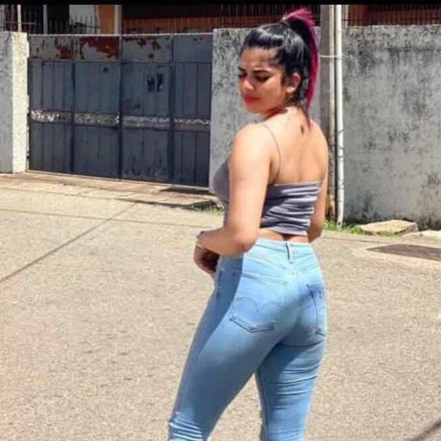 Ҩ፝֟፝ɴ Ʀɪ፝֟ʏᴀ ᥫ ፝֟፝֟ ᅠᏞɪᴠᴇ WhatsApp Group