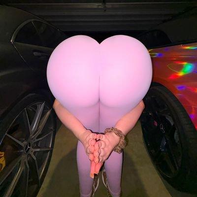 Desi maal 💋👠🔥 Group's logo