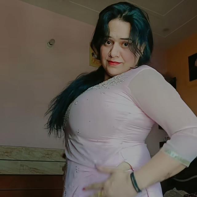 Mom lover 🥵💦💦 Group's logo