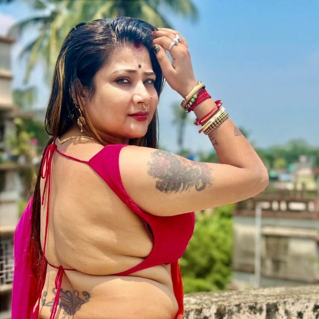 বৌদি লাভার 🔥VS🔥বউ লাভার 🫦👄💋 18+